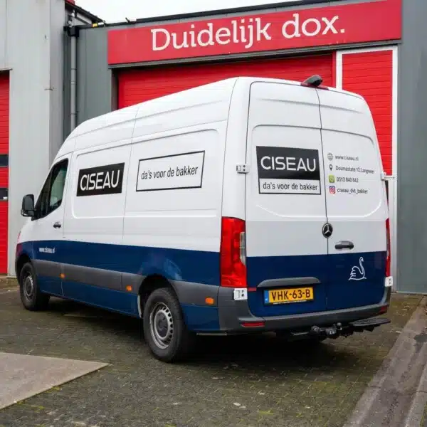 Bedrijfsbus reclame voor Ciseau